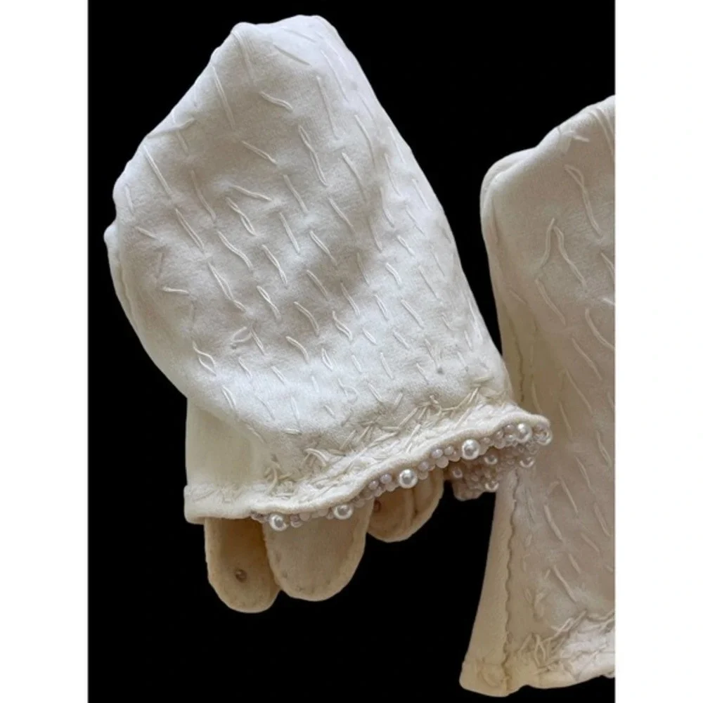 Vintage 60’s White Beautiful Beaded Gloves Made In Hong Kong